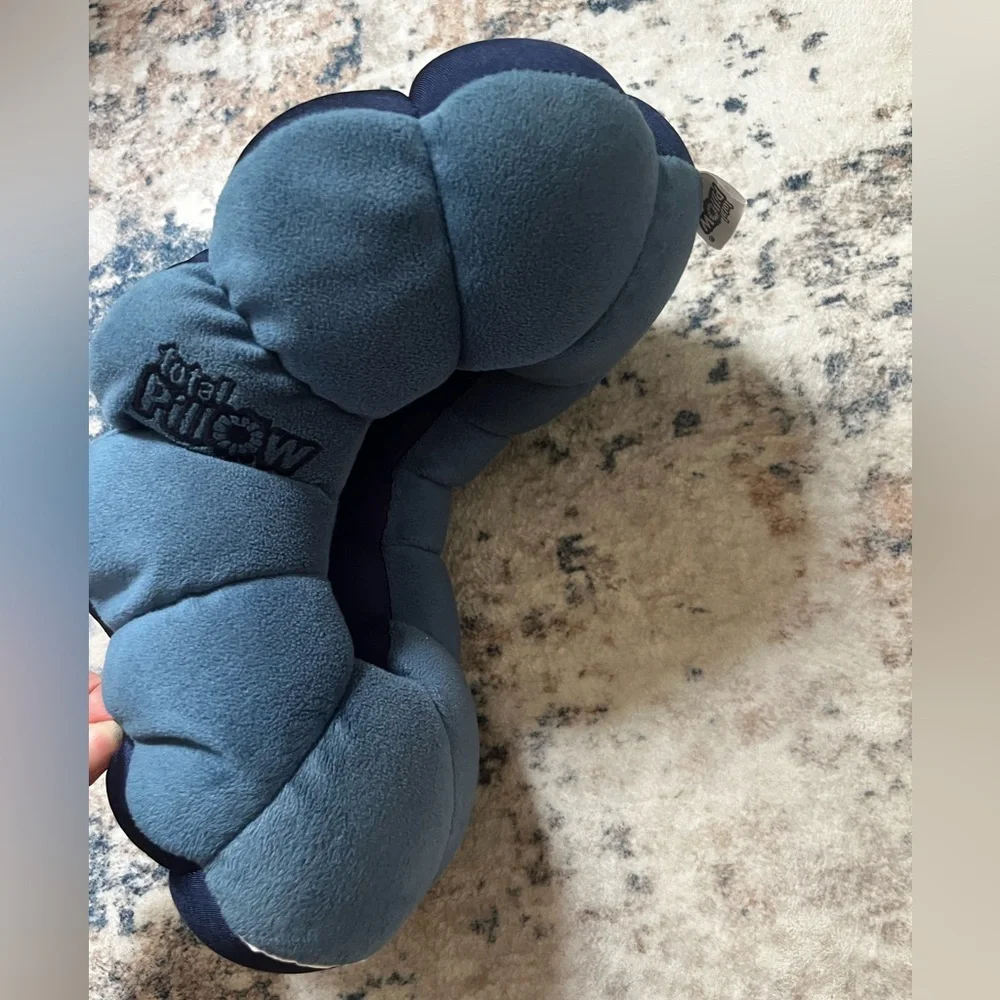 Total Pillow Donut Neck Cushion in Slate Blue